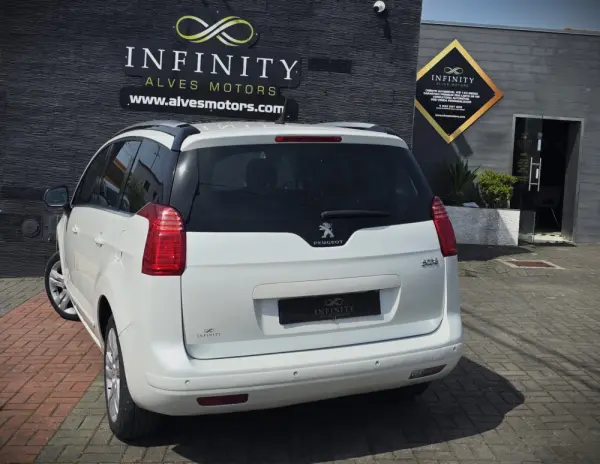 Peugeot 5008 2.0 HDi Allure 9
