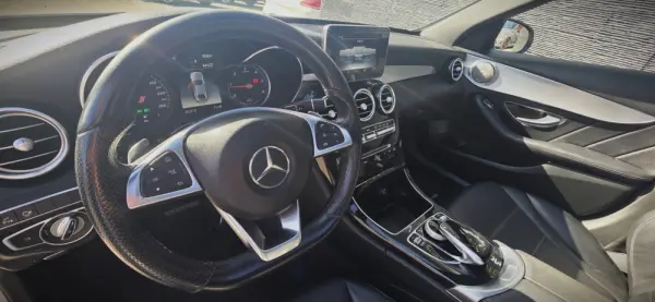 Mercedes-Benz C 300 h AMG Line 16