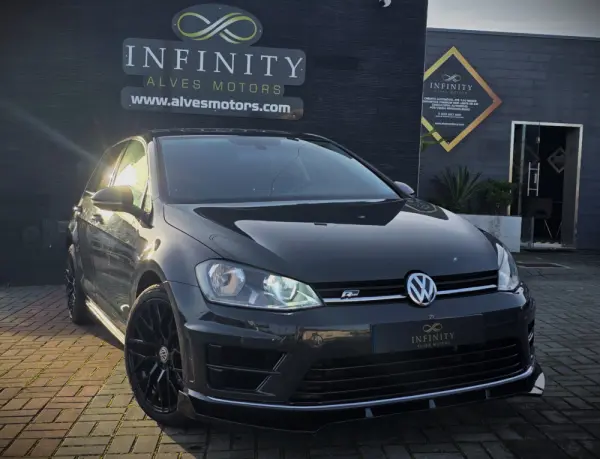 Volkswagen Golf 1.6 TDI KIT EXTERIOR R 3
