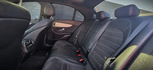 Mercedes-Benz C 300 de 9G-TRONIC AMG Line 41