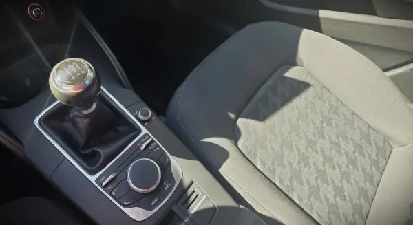 Audi A3 Limousine 1.6 TDI Advance Ultra 17