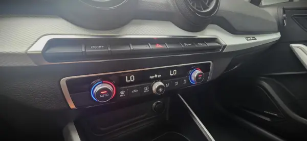 Audi Q2 2.0 TDI S tronic quattro 18
