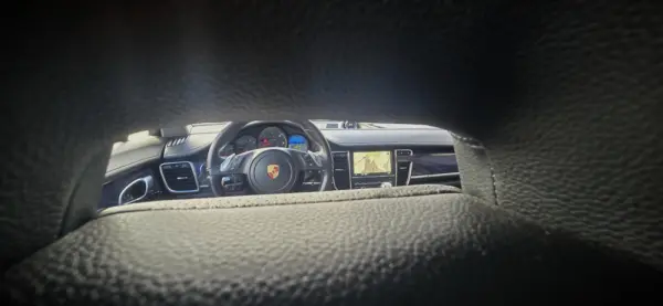 Porsche Panamera Platinum Edition 39