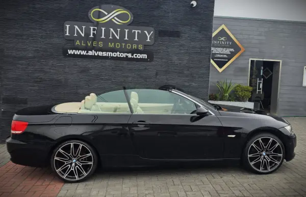 BMW 320 i Intense Auto 5