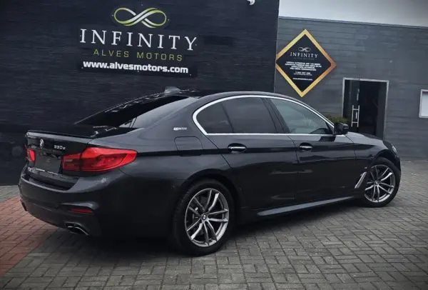 BMW 530 e iPerformance Pack M 7
