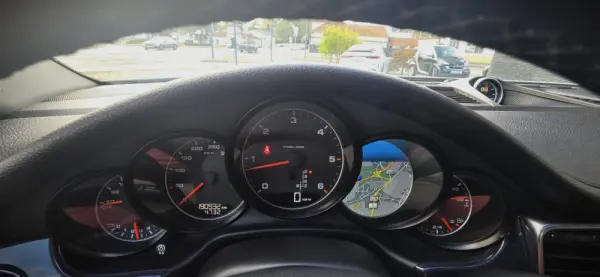 Porsche Panamera Platinum Edition 36
