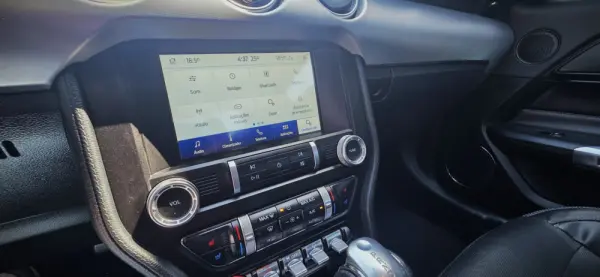 Ford Mustang 2.3i EcoBoost Aut. 28