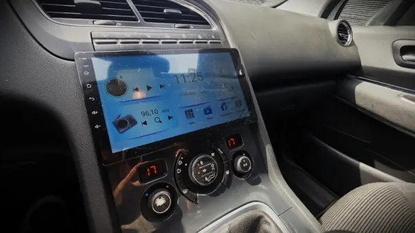 Peugeot 5008 2.0 HDi Allure 14