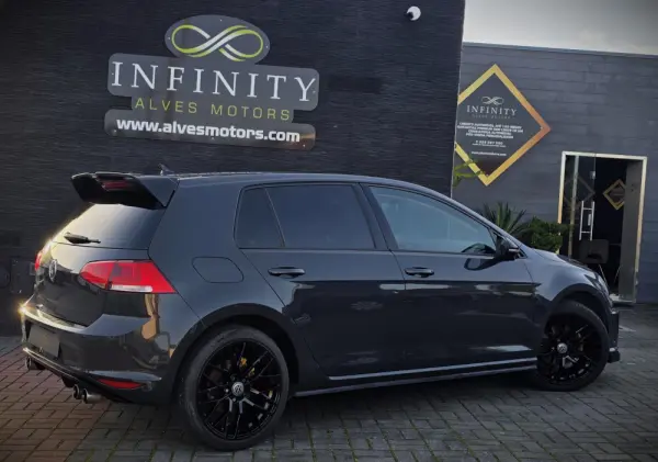 Volkswagen Golf 1.6 TDI KIT EXTERIOR R 13
