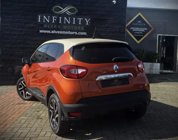Renault Captur 1.5 dCi Exclusive 7