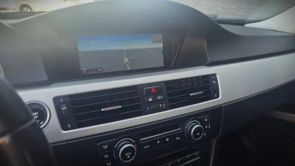 BMW 318 d Line Modern 16