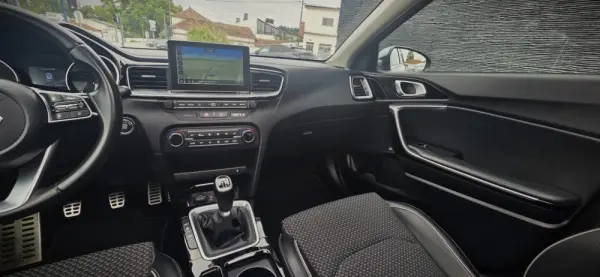 Kia Ceed 1.0 T-GDI GT Line 13
