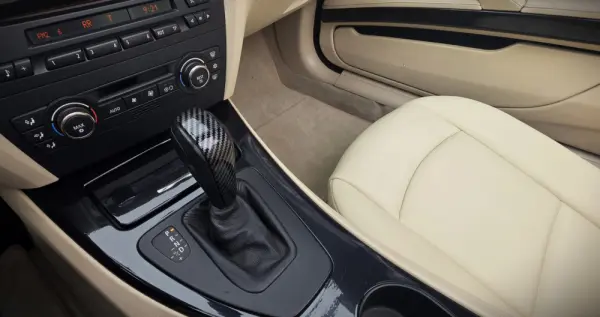 BMW 320 i Intense Auto 14