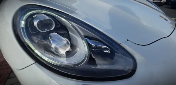 Porsche Panamera Platinum Edition 11