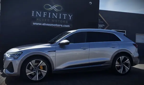 Audi e-tron 55 quattro S line 2