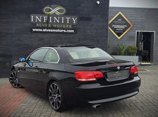 BMW 320 i Intense Auto 9