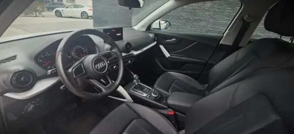 Audi Q2 2.0 TDI S tronic quattro 12