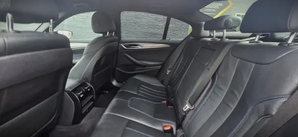 BMW 530 e iPerformance Pack M 36