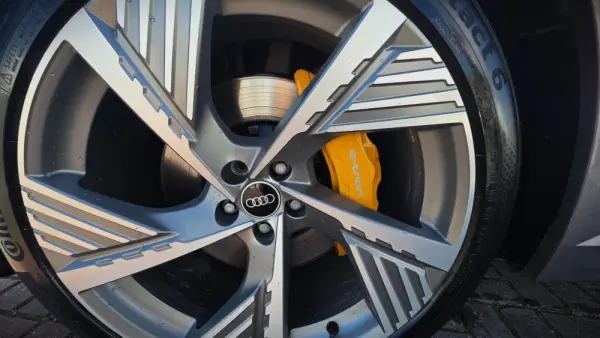 Audi e-tron 55 quattro S line 14