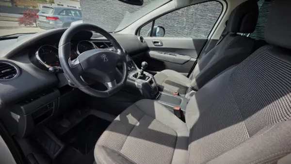 Peugeot 5008 2.0 HDi Allure 10