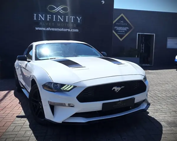 Ford Mustang 2.3i EcoBoost Aut. 5