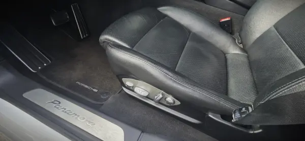 Porsche Panamera Platinum Edition 28