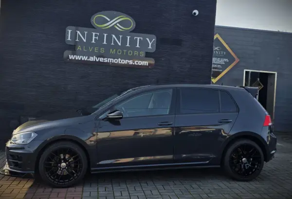 Volkswagen Golf 1.6 TDI KIT EXTERIOR R 2