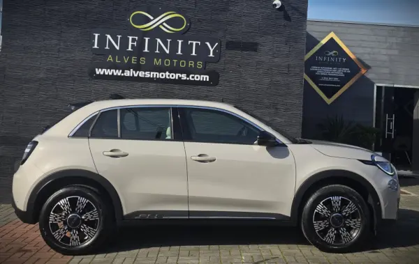 Fiat 600 1.2 Hybrid Sport 4