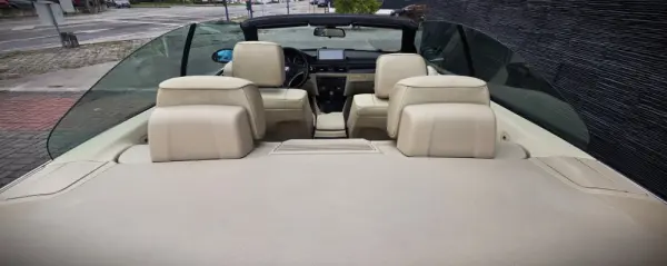BMW 320 i Intense Auto 17