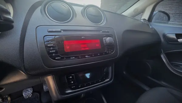 SEAT Ibiza 1.6 TDI 25 Anos DPF 13