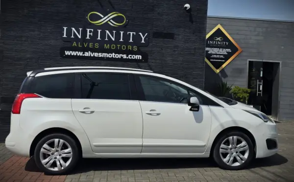 Peugeot 5008 2.0 HDi Allure 5
