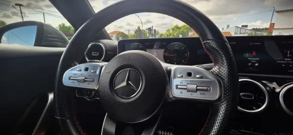 Mercedes-Benz A 180 d AMG Line Aut. 13