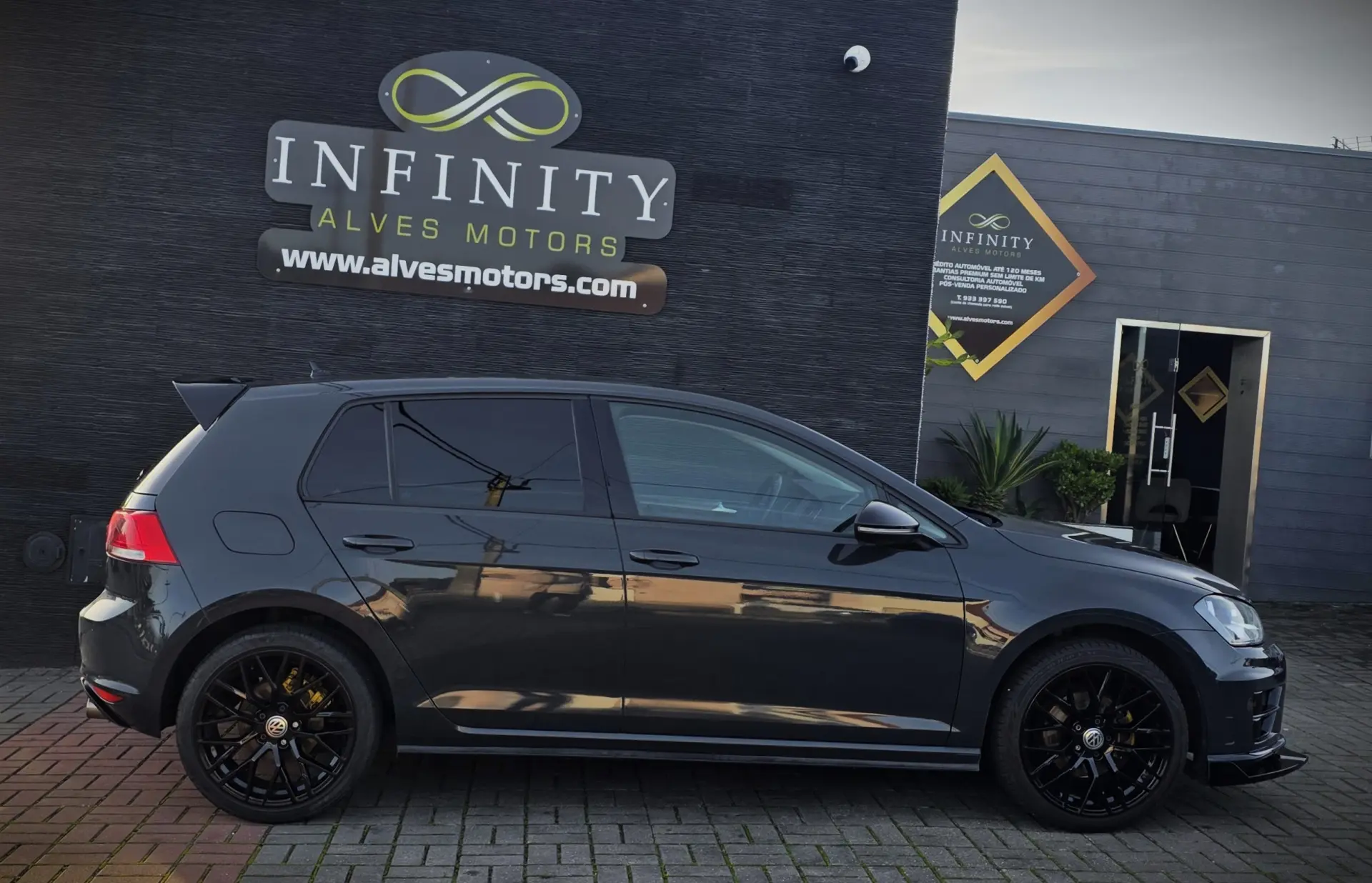 Volkswagen Golf 1.6 TDI KIT EXTERIOR R 9