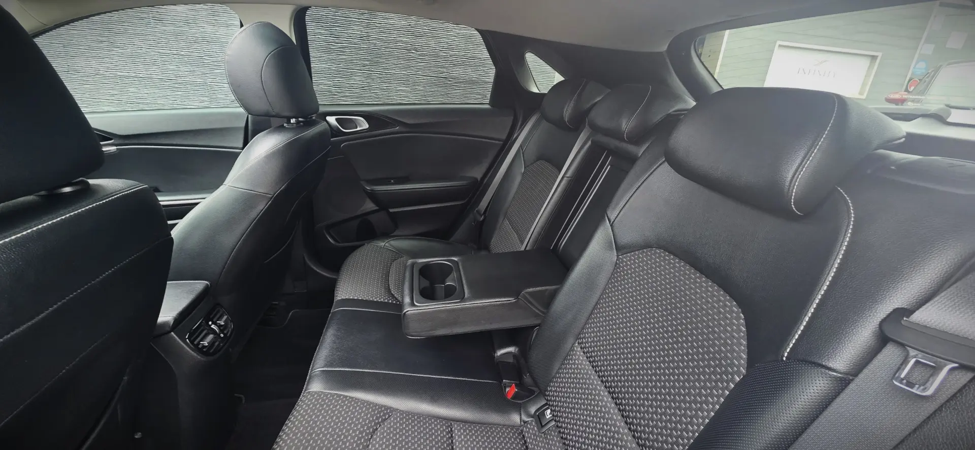 Kia Ceed 1.0 T-GDI GT Line 31