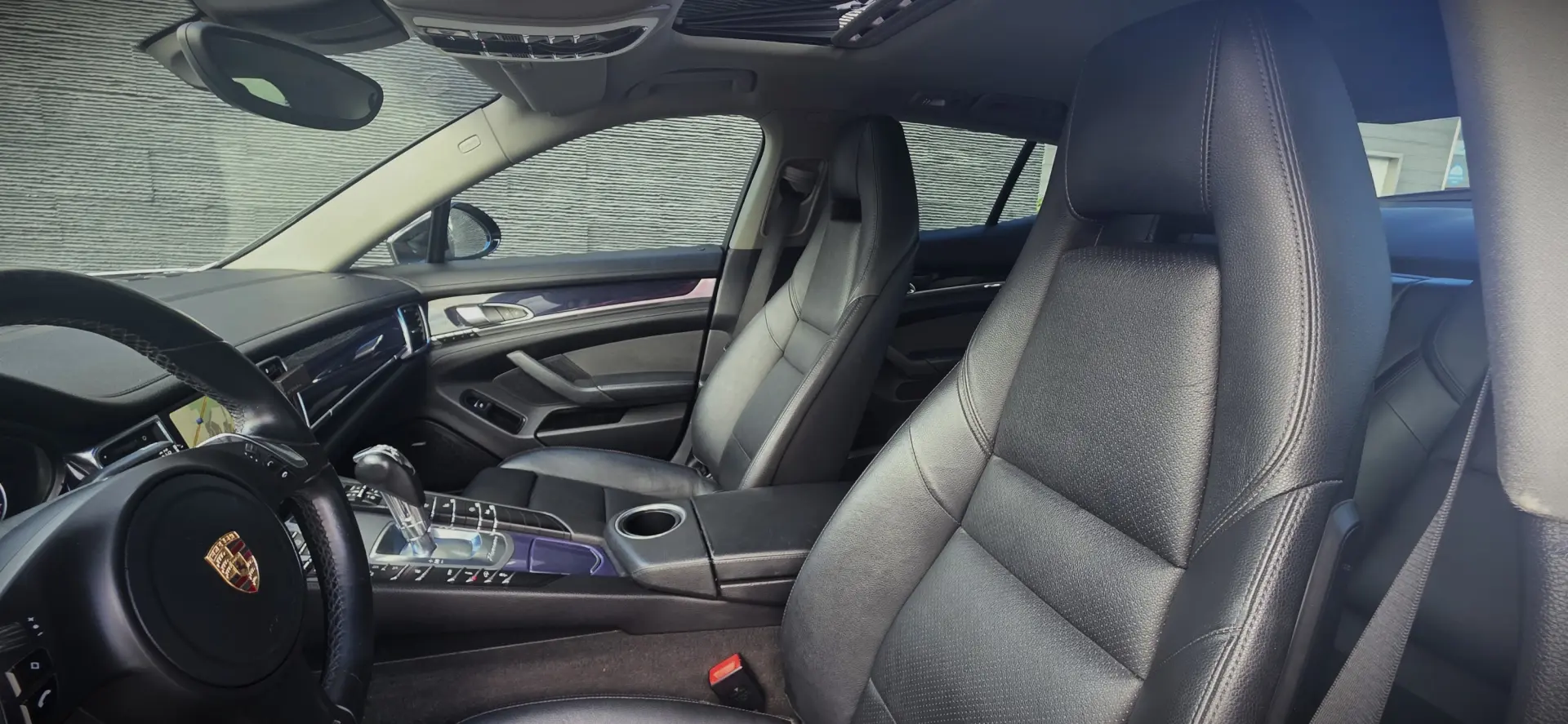 Porsche Panamera Platinum Edition 20