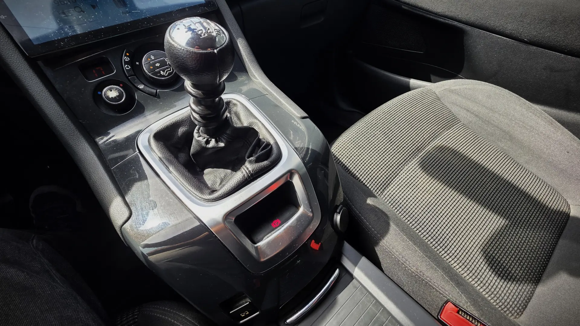 Peugeot 5008 2.0 HDi Allure 17