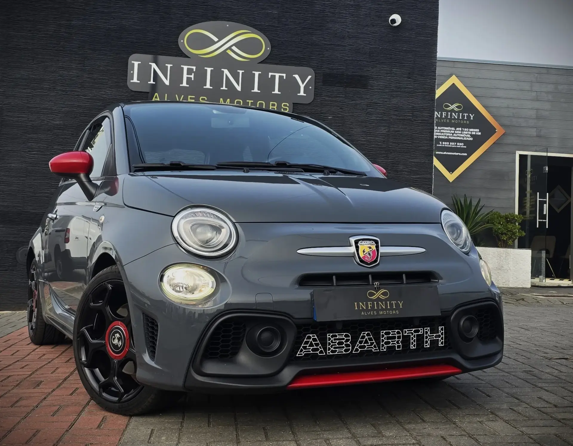 Abarth 595C 1.4 T-Jet 2