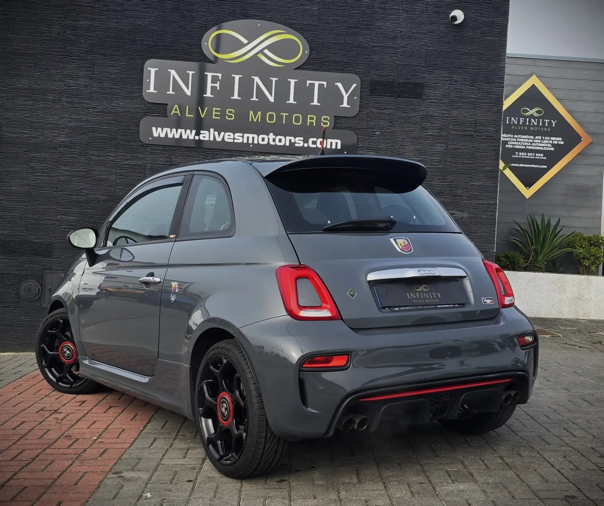 Abarth 595C 1.4 T-Jet 8