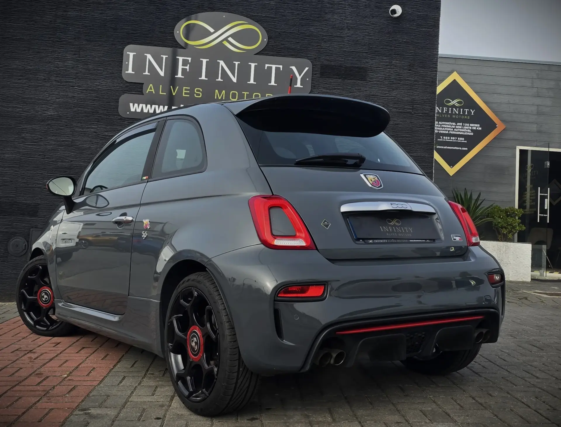 Abarth 595C 1.4 T-Jet 9