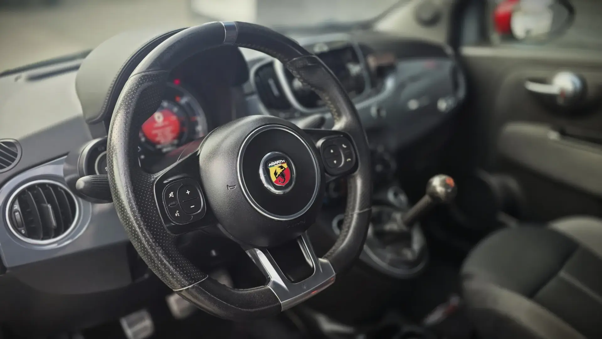 Abarth 595C 1.4 T-Jet 17