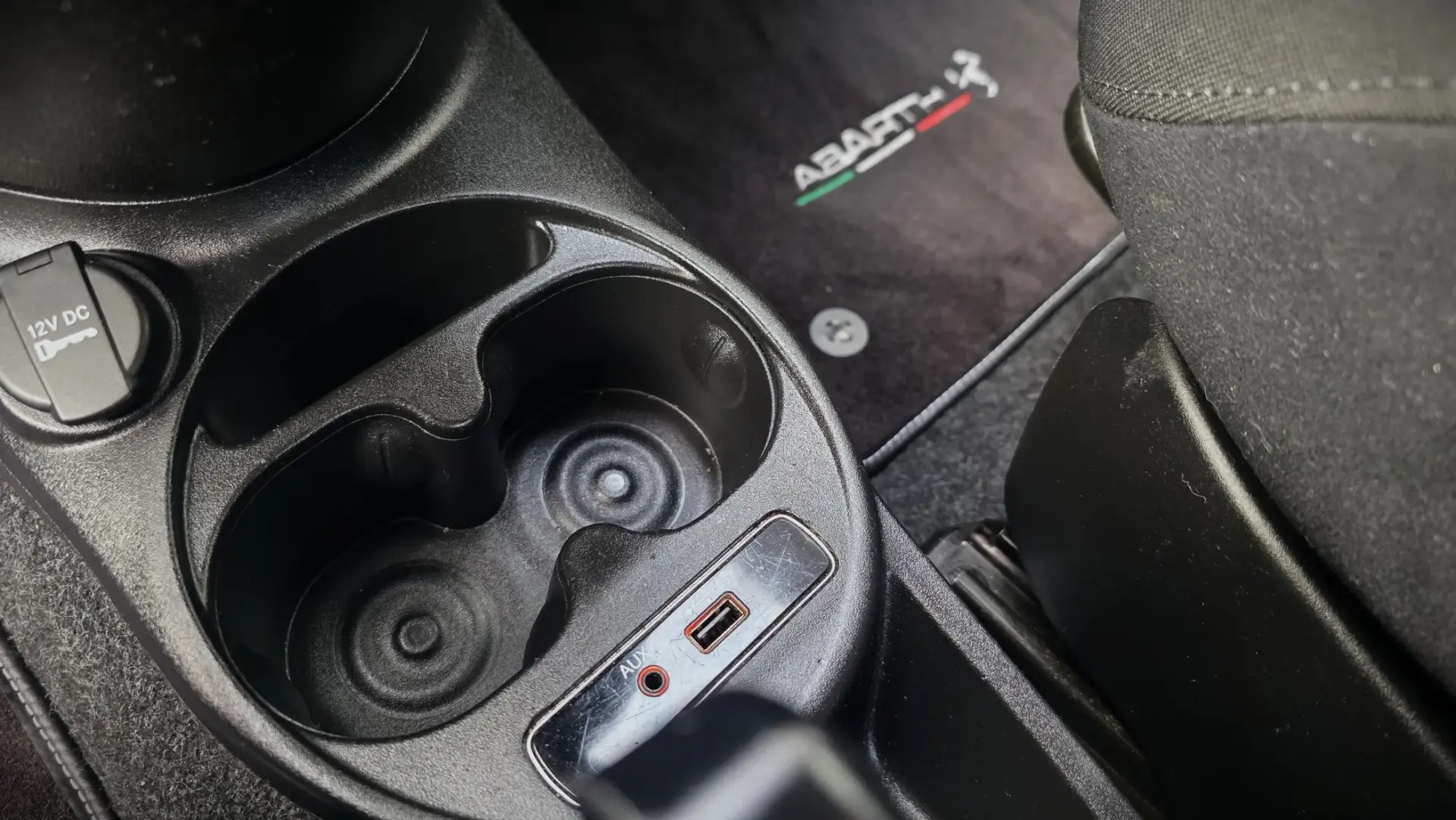 Abarth 595C 1.4 T-Jet 25