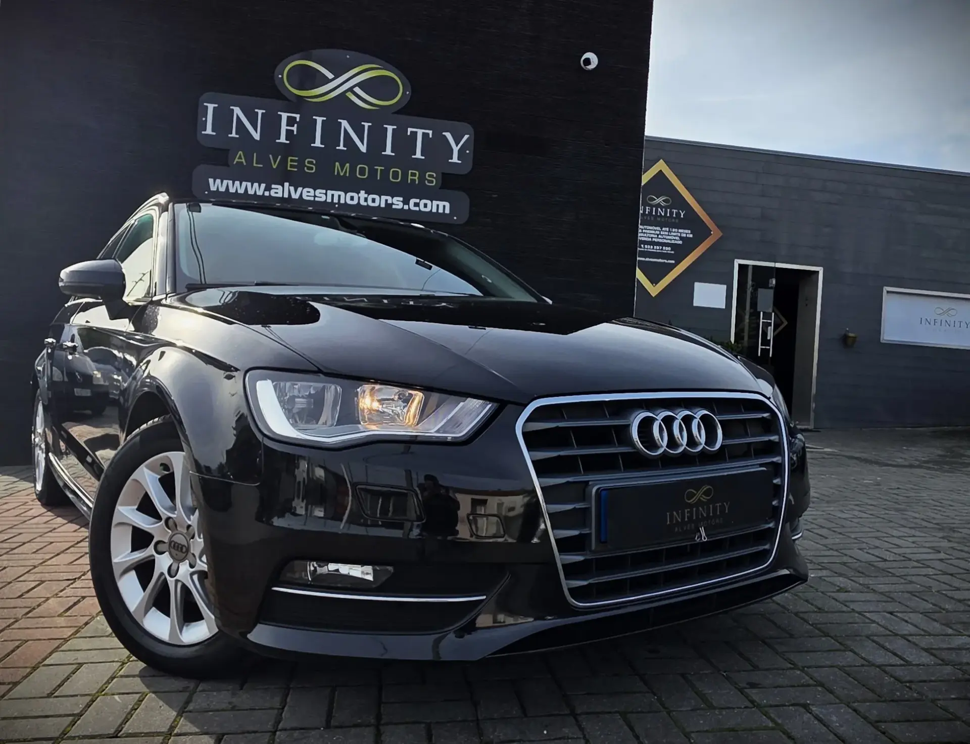 Audi A3 Sportback 1.6 TDi Business Line Attraction 5