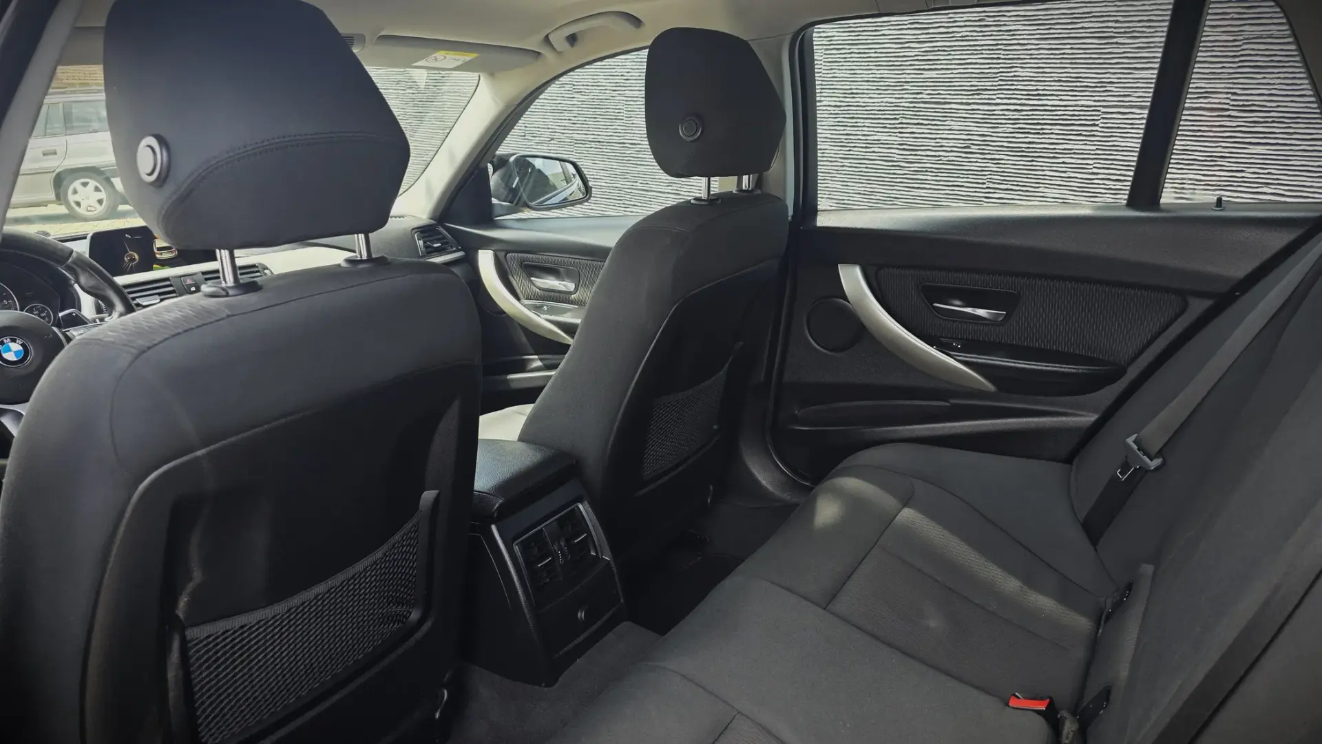 BMW 320 d Touring Line Luxury Auto 29