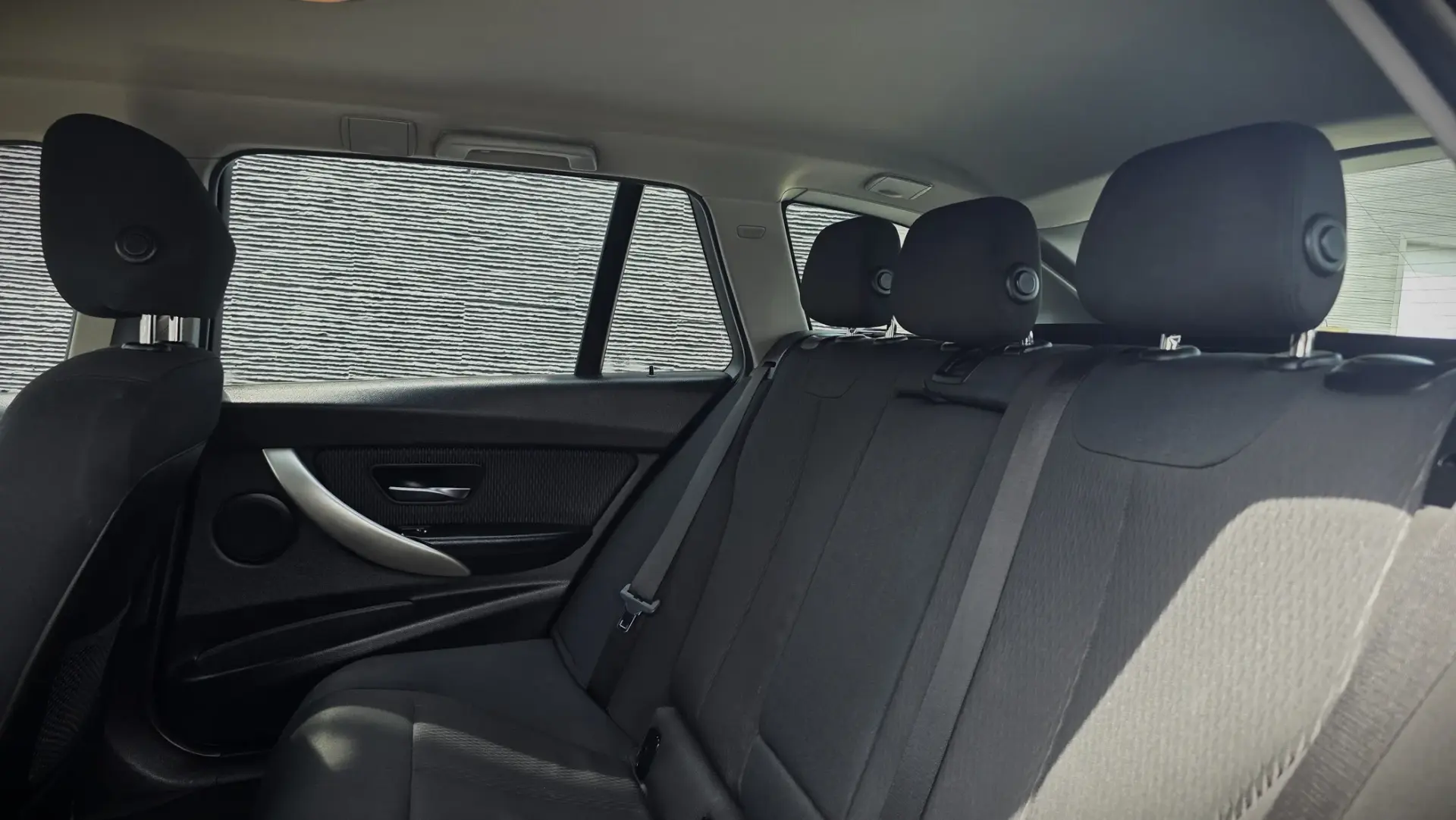 BMW 320 d Touring Line Luxury Auto 30