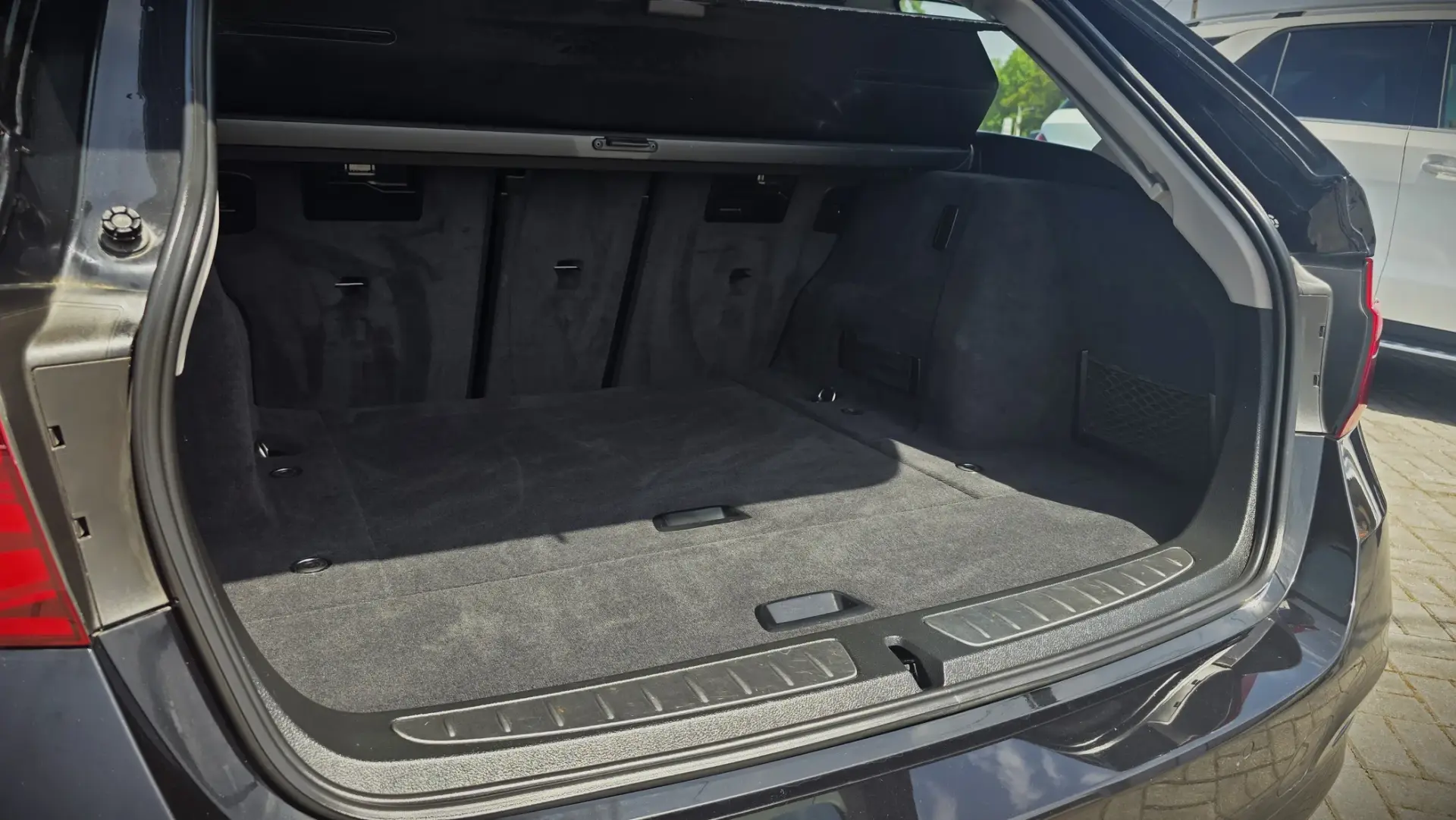 BMW 320 d Touring Line Luxury Auto 32