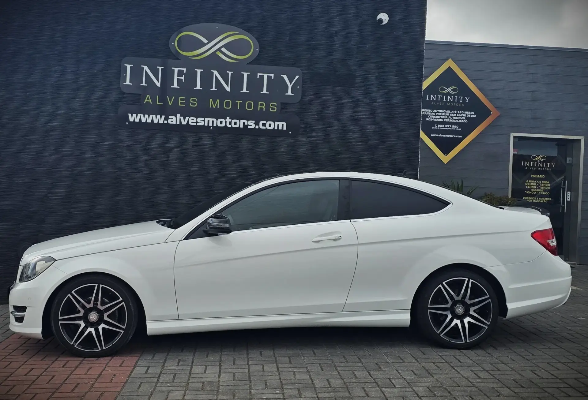 Mercedes-Benz C 250 COUPÉ d AMG Line Aut. 2