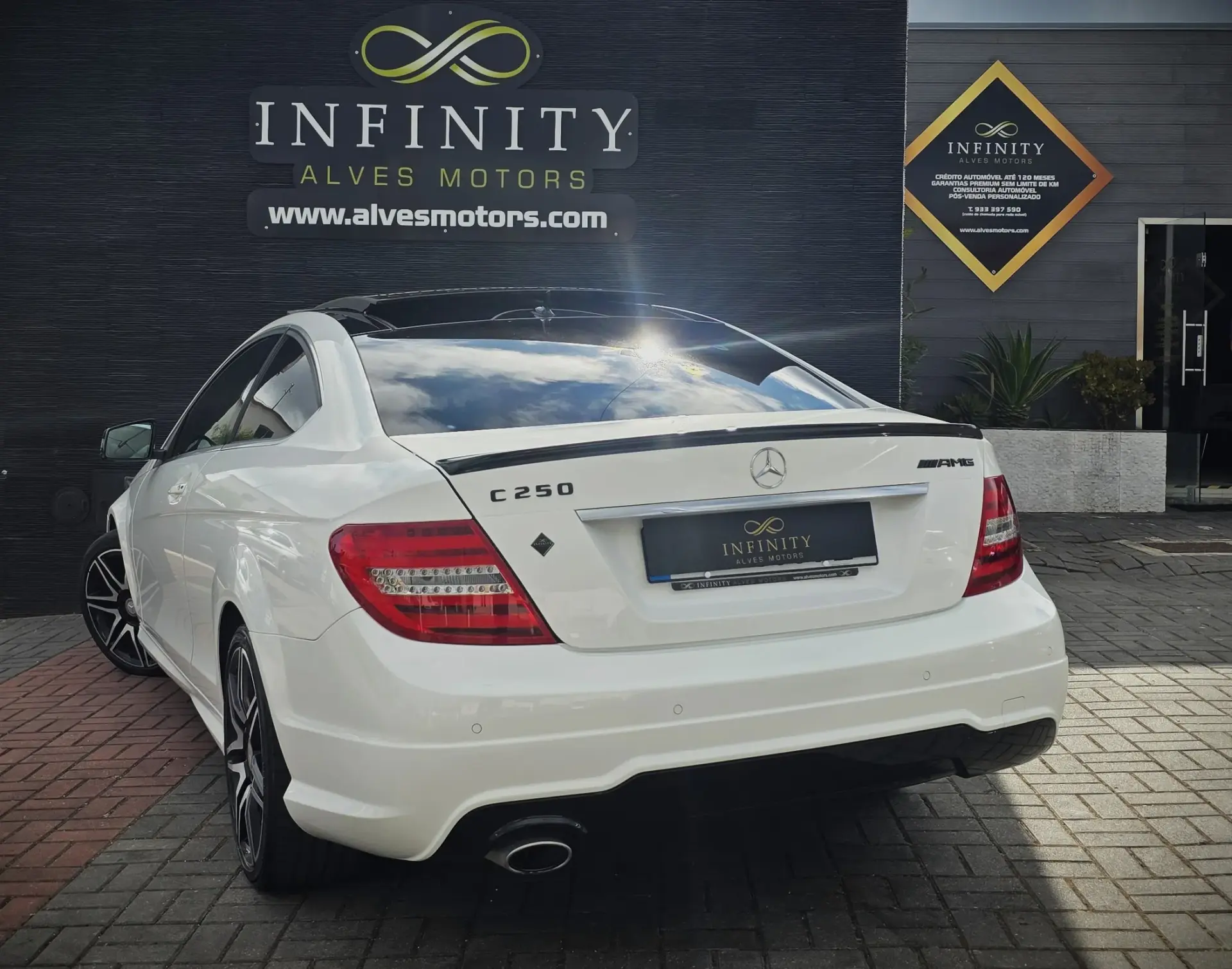 Mercedes-Benz C 250 COUPÉ d AMG Line Aut. 8