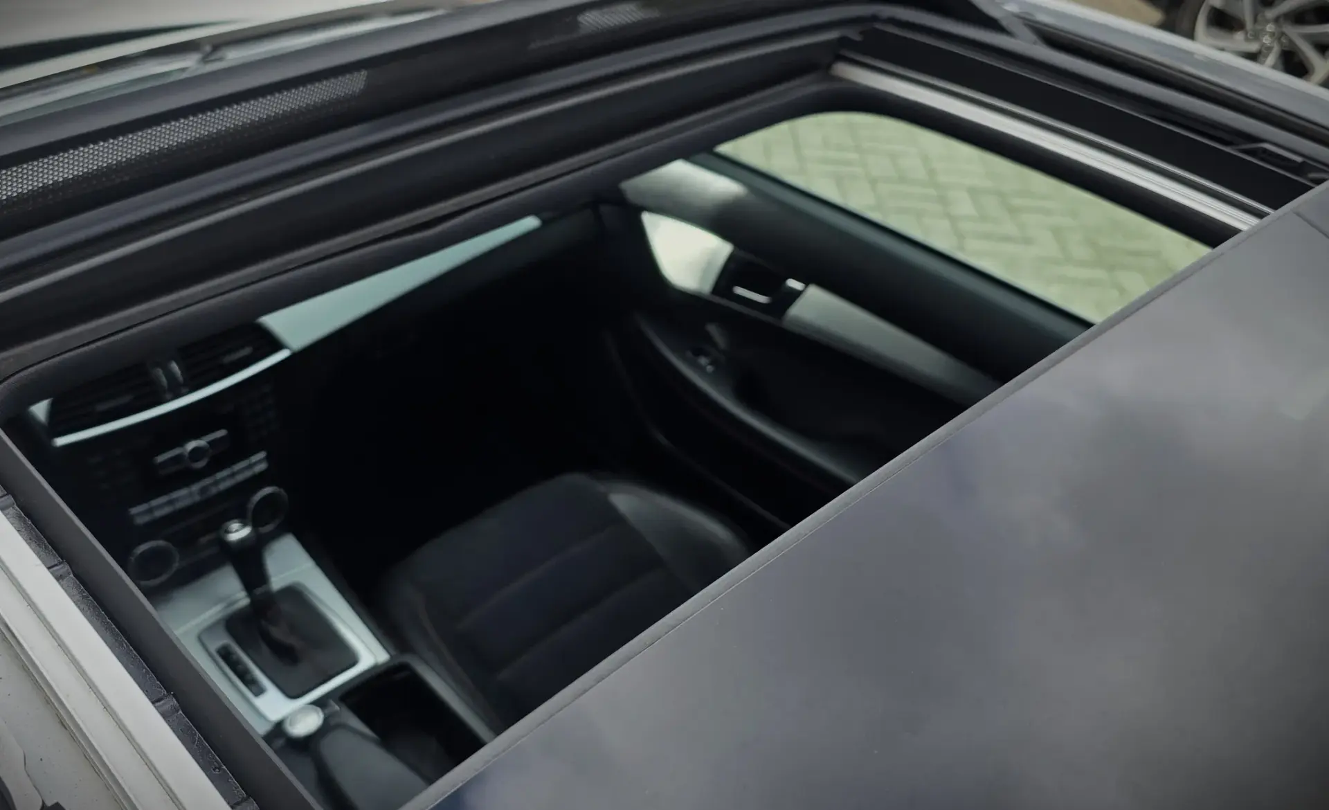 Mercedes-Benz C 250 COUPÉ d AMG Line Aut. 13