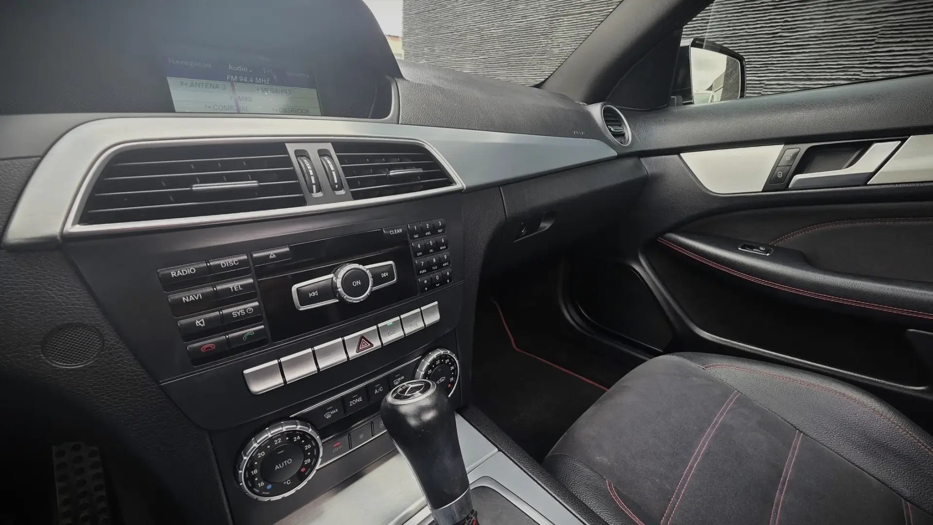 Mercedes-Benz C 250 COUPÉ d AMG Line Aut. 27