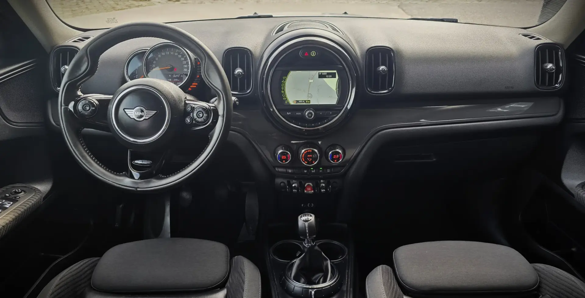 MINI Countryman Cooper D 11